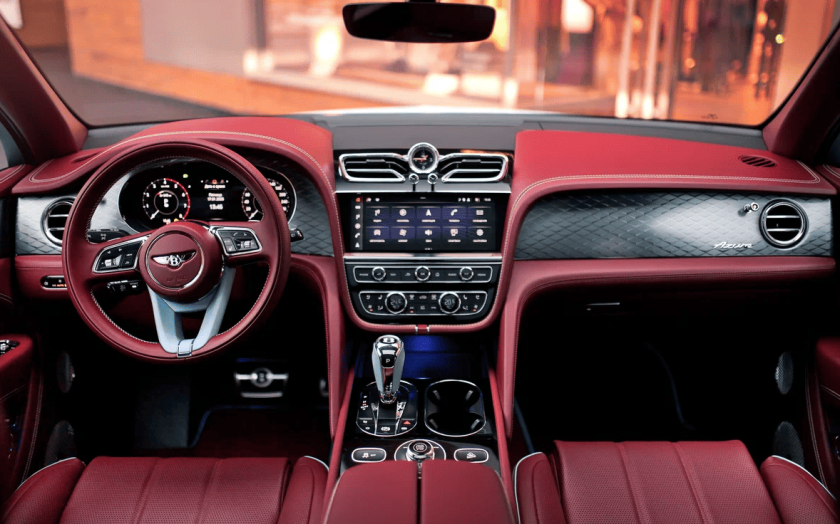 BENTLEY BENTAYGA S V8 BLACK EDITION - изображение 5-12-e1760973848575 на luxuryselection.ru!