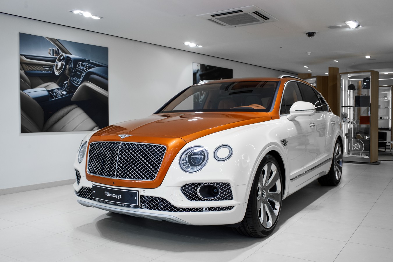 СОЗДАНО ВРУЧНУЮ В ВЕЛИКОБРИТАНИИ, ВЫБРАНО С ЛЮБОВЬЮ В РОССИИ - изображение 060218Bentley_007 на luxuryselection.ru!