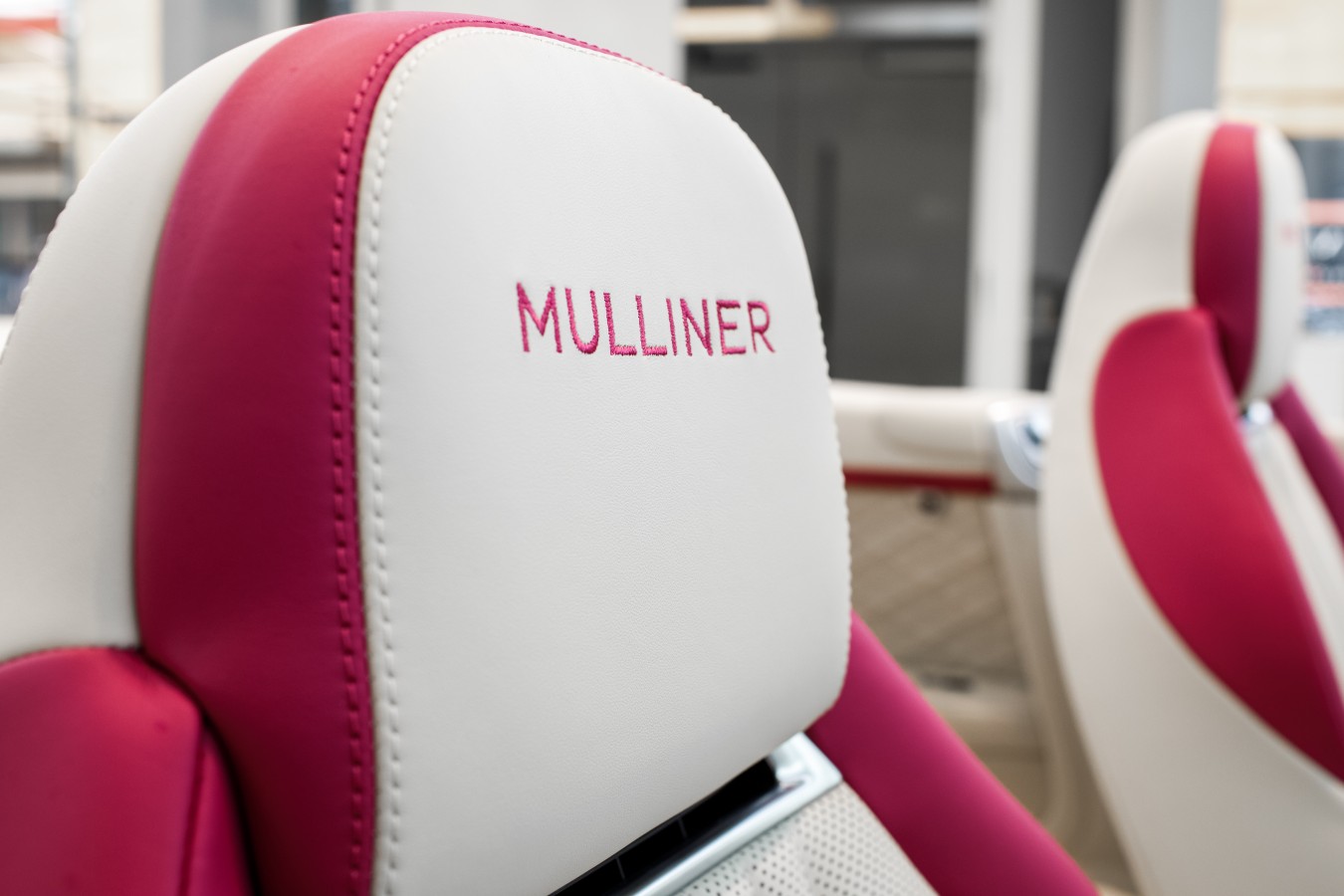 СОЗДАНО ВРУЧНУЮ В ВЕЛИКОБРИТАНИИ, ВЫБРАНО С ЛЮБОВЬЮ В РОССИИ - изображение 080218Bentley_037 на luxuryselection.ru!