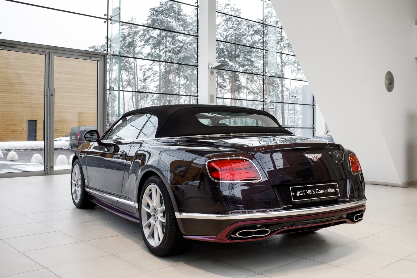 УНИКАЛЬНЫЙ BENTLEY CONTINENTAL GT V8             MAGENTA EDITION - изображение 080218Bentley_0451 на luxuryselection.ru!