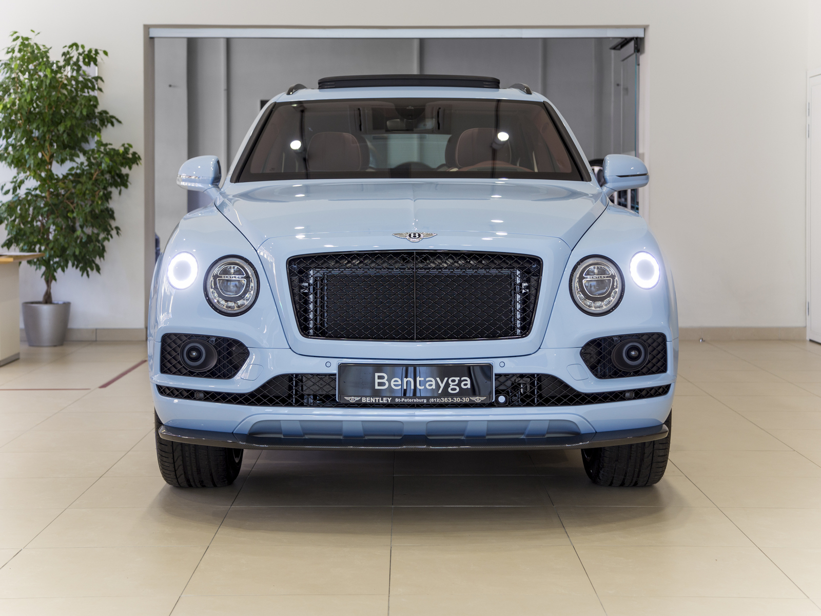 Bentley Bentayga: финальная коллекция 2020 - изображение 1-31 на luxuryselection.ru!