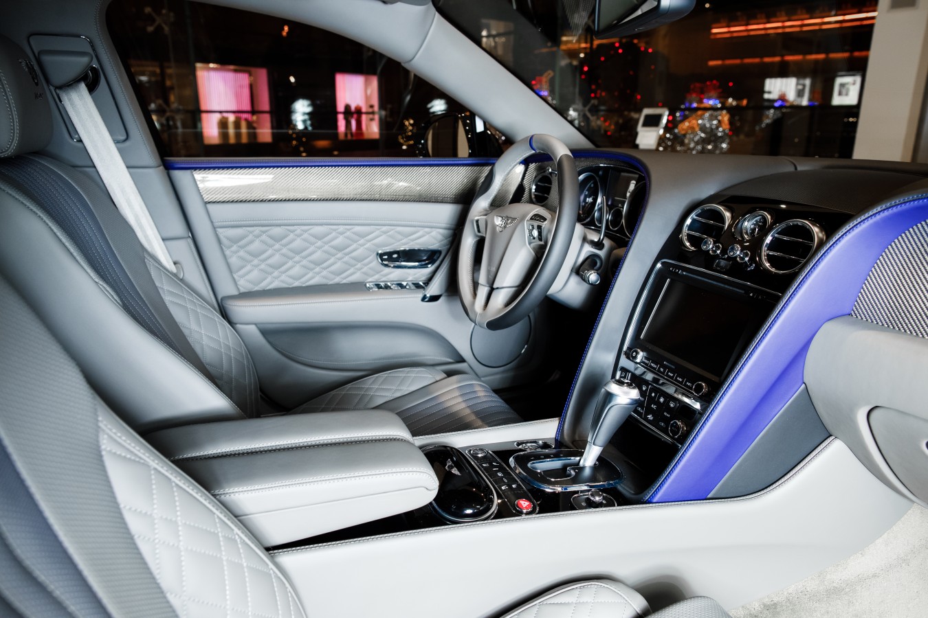 СОЗДАНО ВРУЧНУЮ В ВЕЛИКОБРИТАНИИ, ВЫБРАНО С ЛЮБОВЬЮ В РОССИИ - изображение 251217_Flying_013 на luxuryselection.ru!