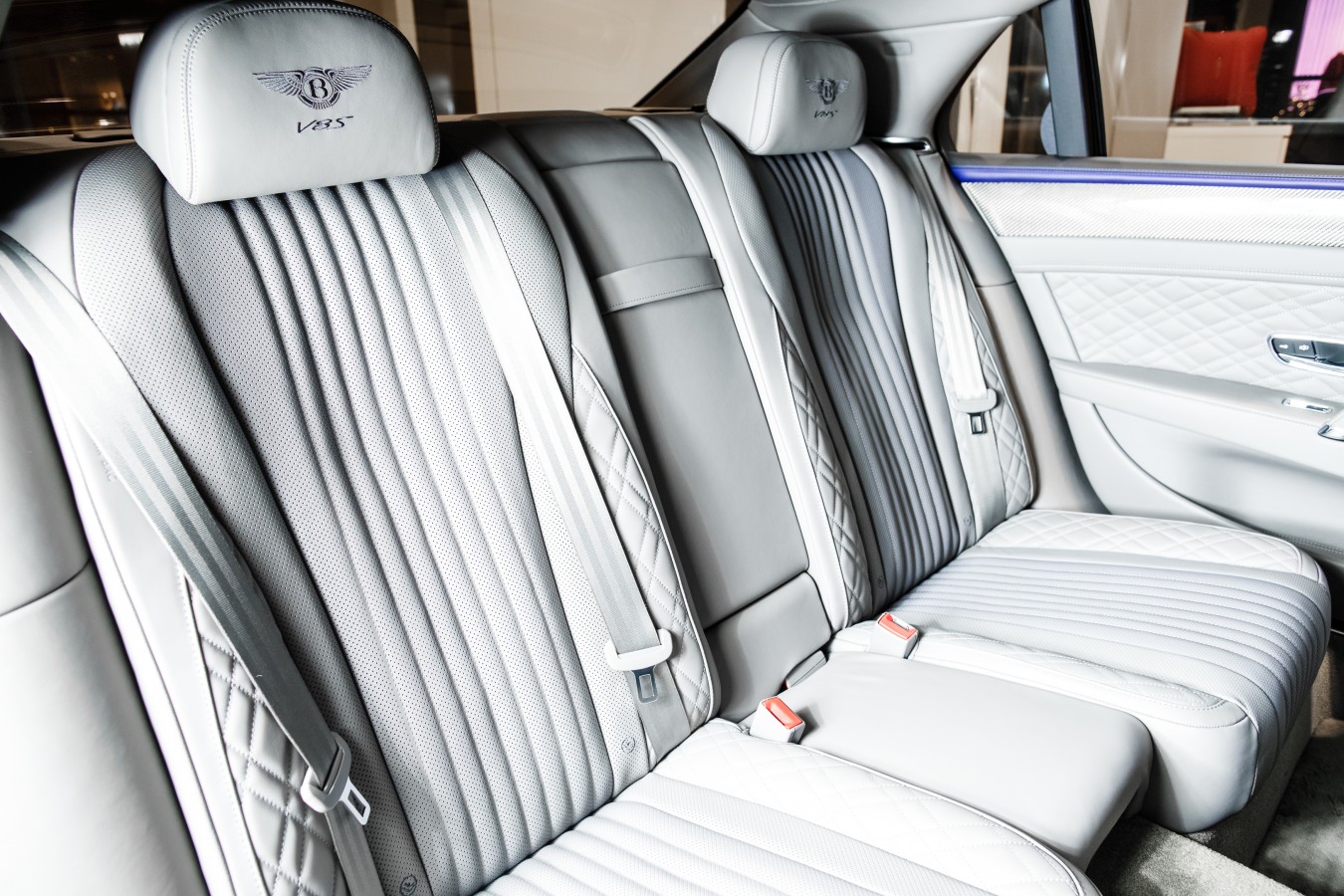 СОЗДАНО ВРУЧНУЮ В ВЕЛИКОБРИТАНИИ, ВЫБРАНО С ЛЮБОВЬЮ В РОССИИ - изображение 251217_Flying_015 на luxuryselection.ru!