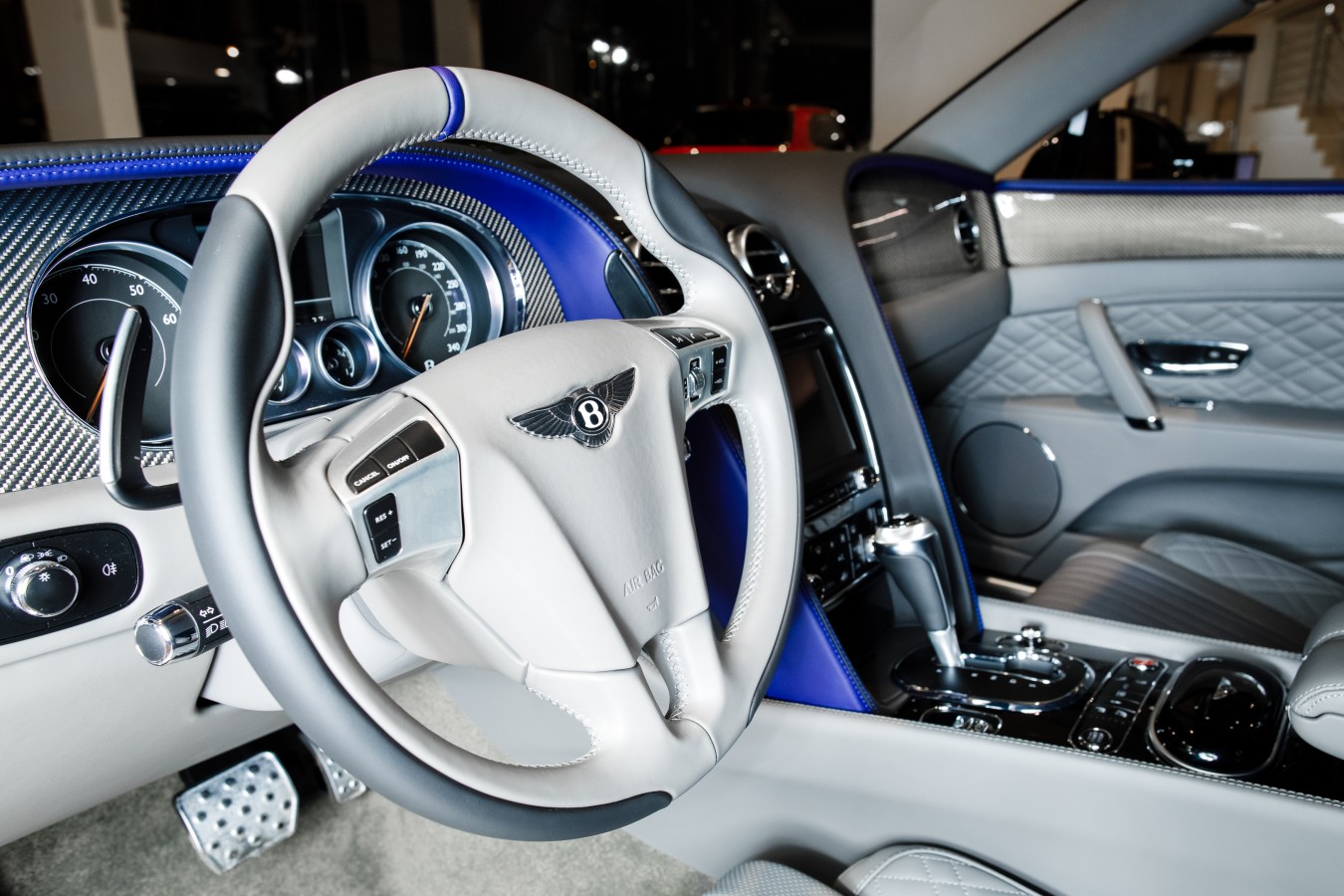 СОЗДАНО ВРУЧНУЮ В ВЕЛИКОБРИТАНИИ, ВЫБРАНО С ЛЮБОВЬЮ В РОССИИ - изображение 251217_Flying_016 на luxuryselection.ru!