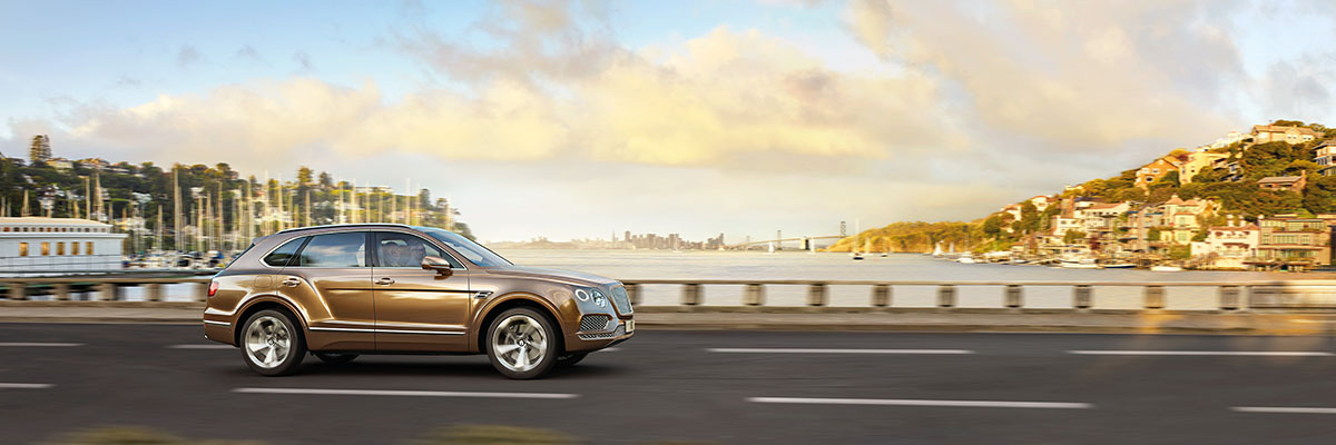 РОССИЙСКАЯ ПРЕМЬЕРА BENTAYGA В «BENTLEY МОСКВА» - изображение 3-1 на luxuryselection.ru!