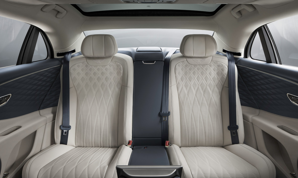 НОВЫЙ BENTLEY FLYING SPUR - изображение 98 на luxuryselection.ru!