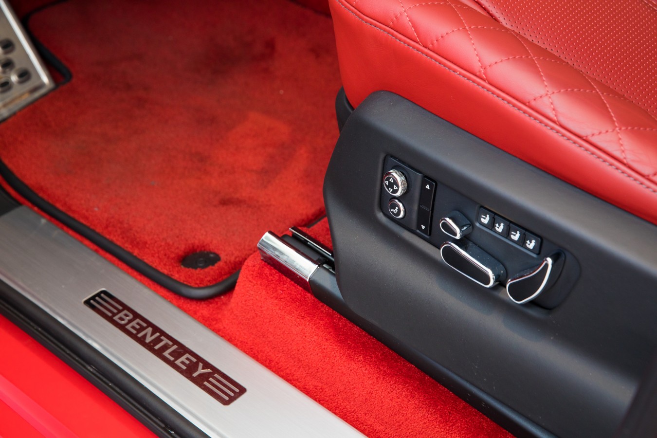 LADY`S COLLECTION SPB - изображение ABC_7266 на luxuryselection.ru!