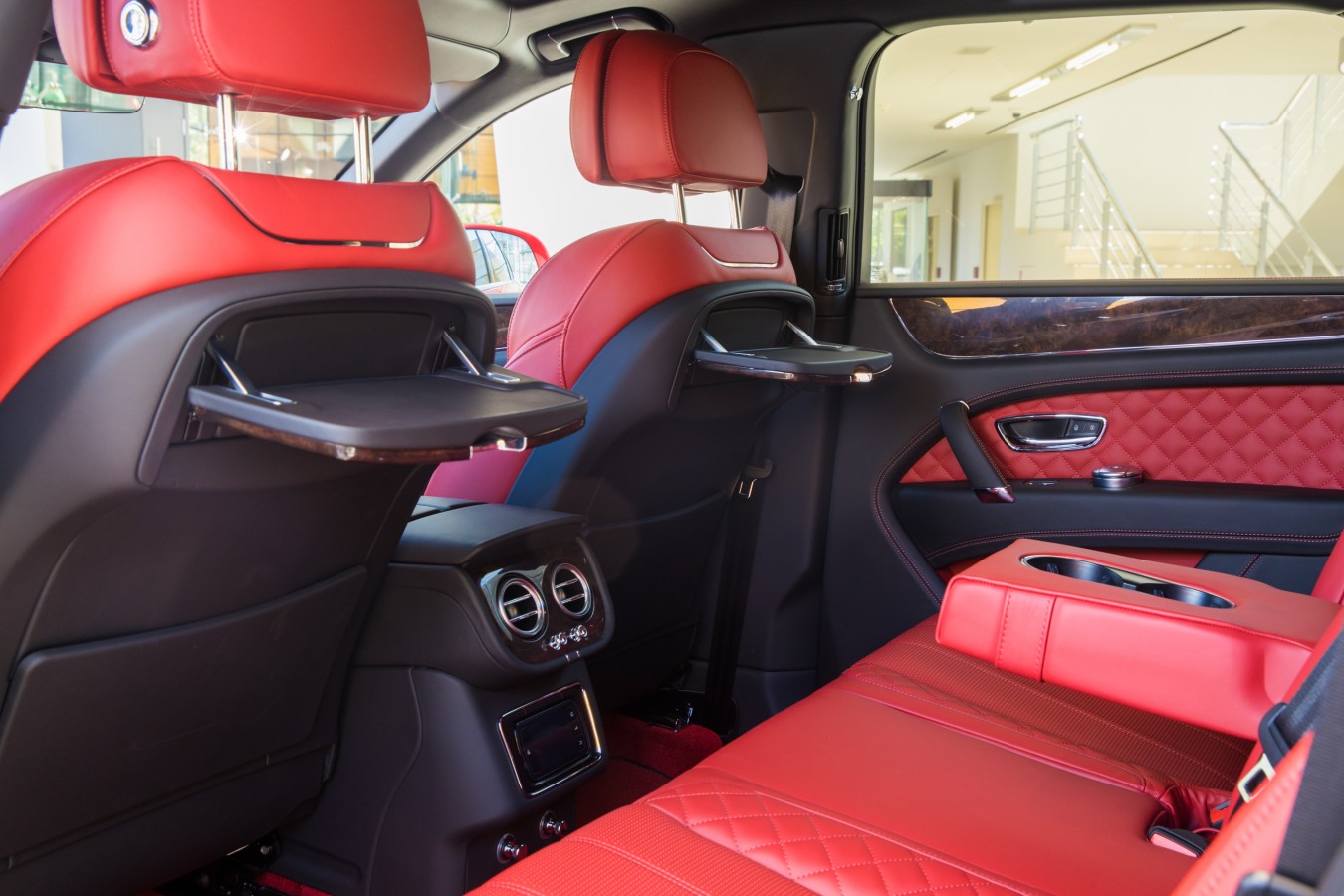 LADY`S COLLECTION SPB - изображение ABC_7284 на luxuryselection.ru!