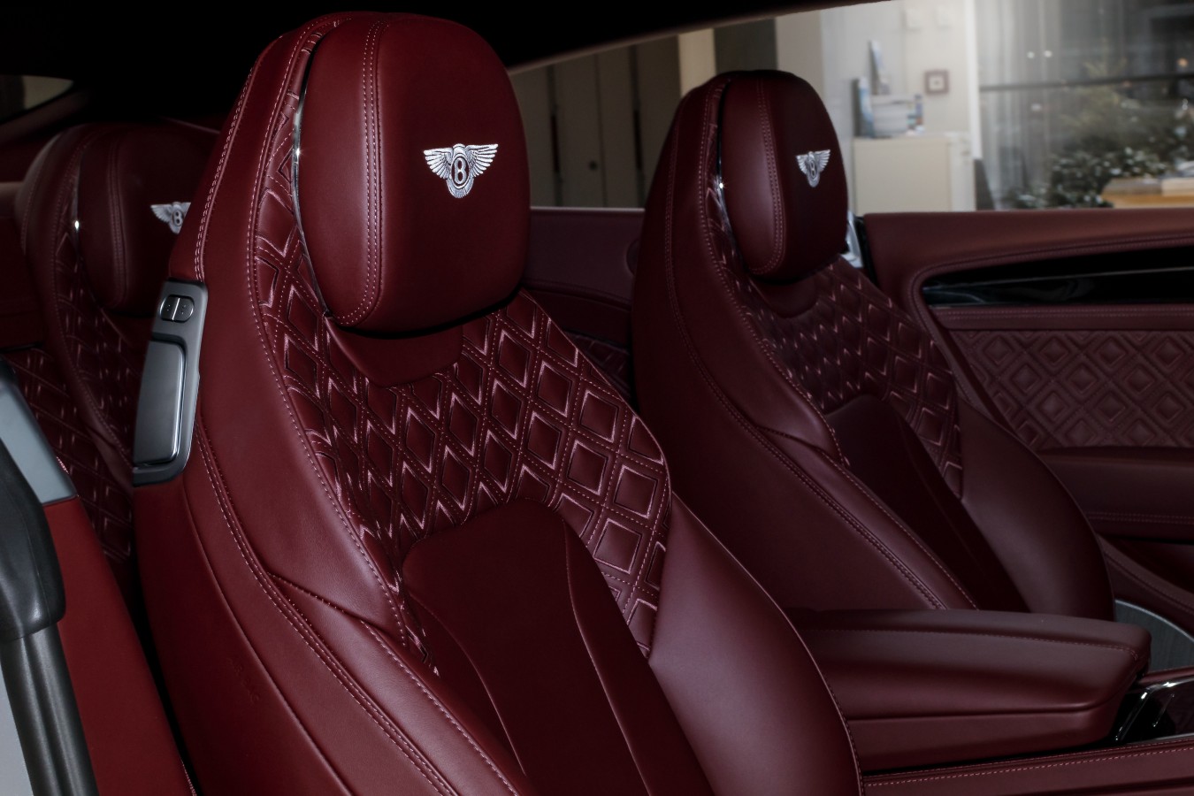 LADY`S COLLECTION SPB - изображение GT_1-8 на luxuryselection.ru!