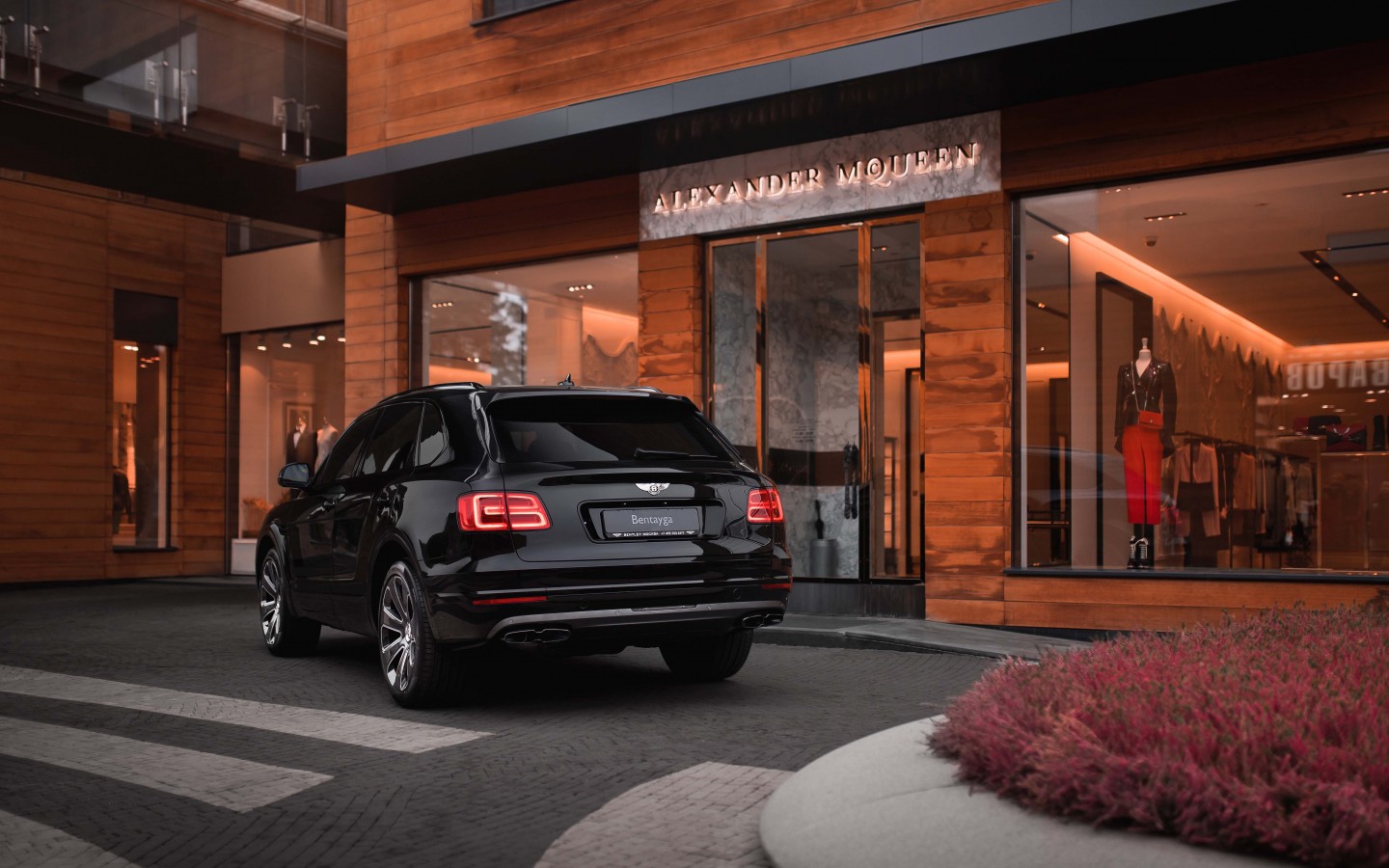 BENTLEY MULLINER COLLECTION - изображение IMG_0108-1 на luxuryselection.ru!