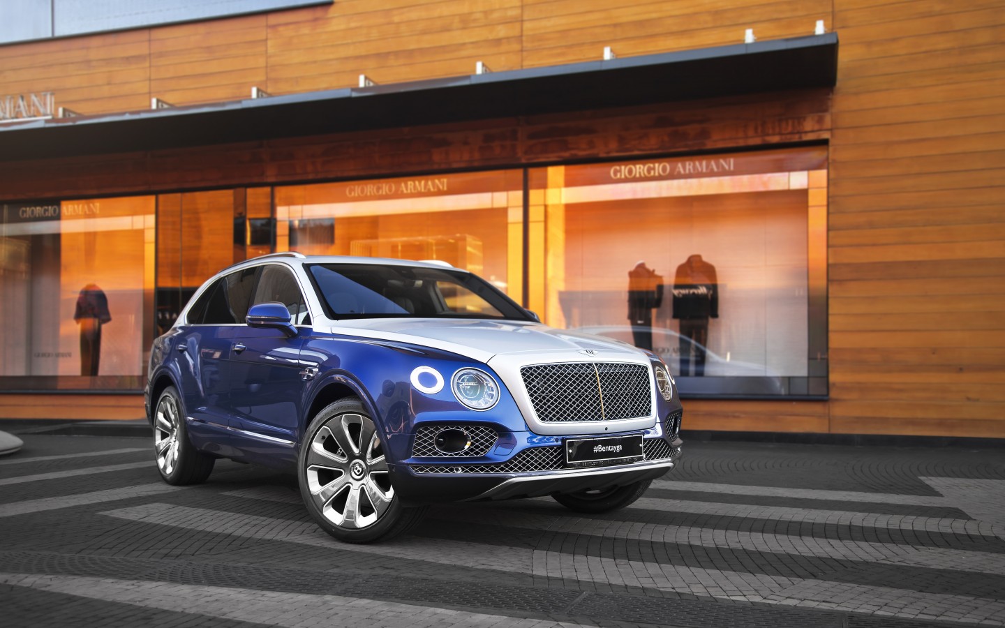 КОЛЛЕКЦИЯ BENTLEY BENTAYGA MULLINER - изображение IMG_0111 на luxuryselection.ru!