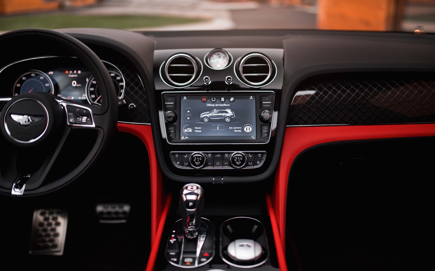 BENTLEY MULLINER COLLECTION - изображение IMG_0127-1 на luxuryselection.ru!