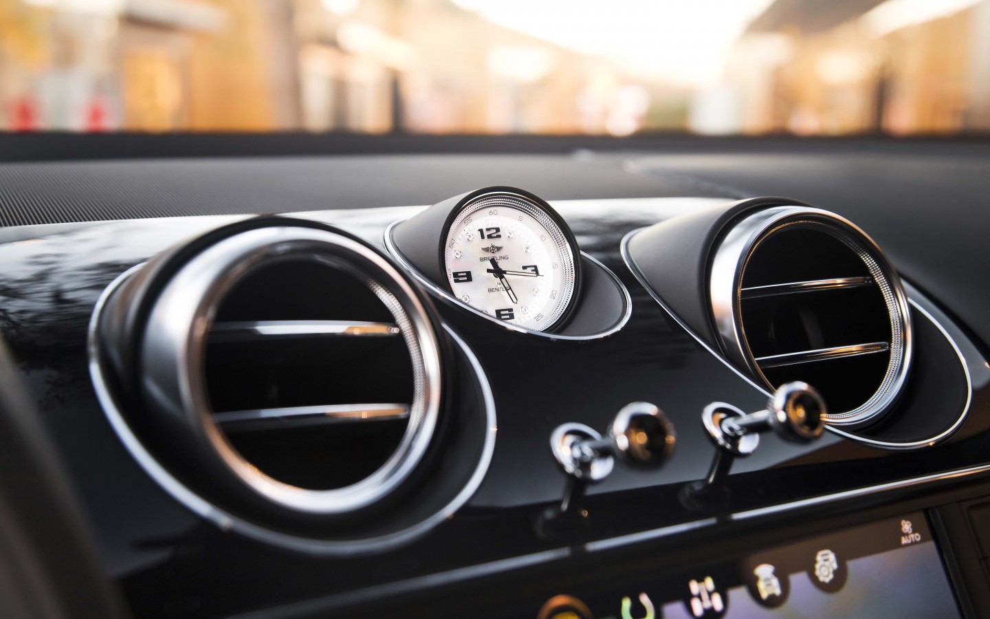 BENTLEY MULLINER COLLECTION - изображение IMG_0175-1 на luxuryselection.ru!