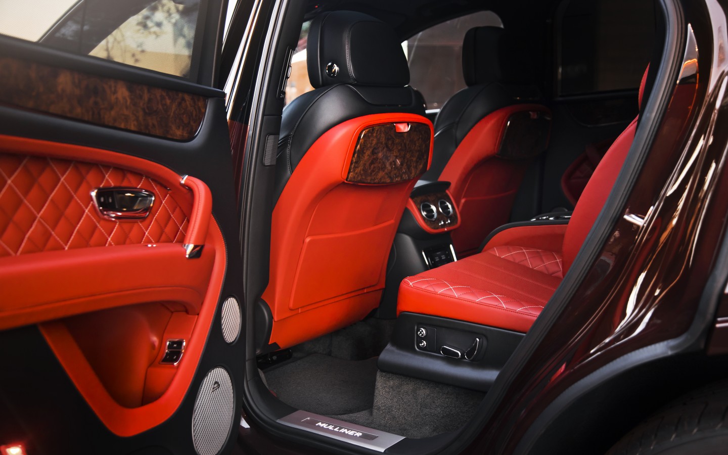 КОЛЛЕКЦИЯ BENTLEY BENTAYGA MULLINER - изображение IMG_0184 на luxuryselection.ru!