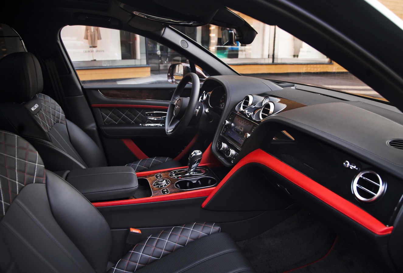 BENTLEY MULLINER COLLECTION - изображение IMG_1170-1 на luxuryselection.ru!