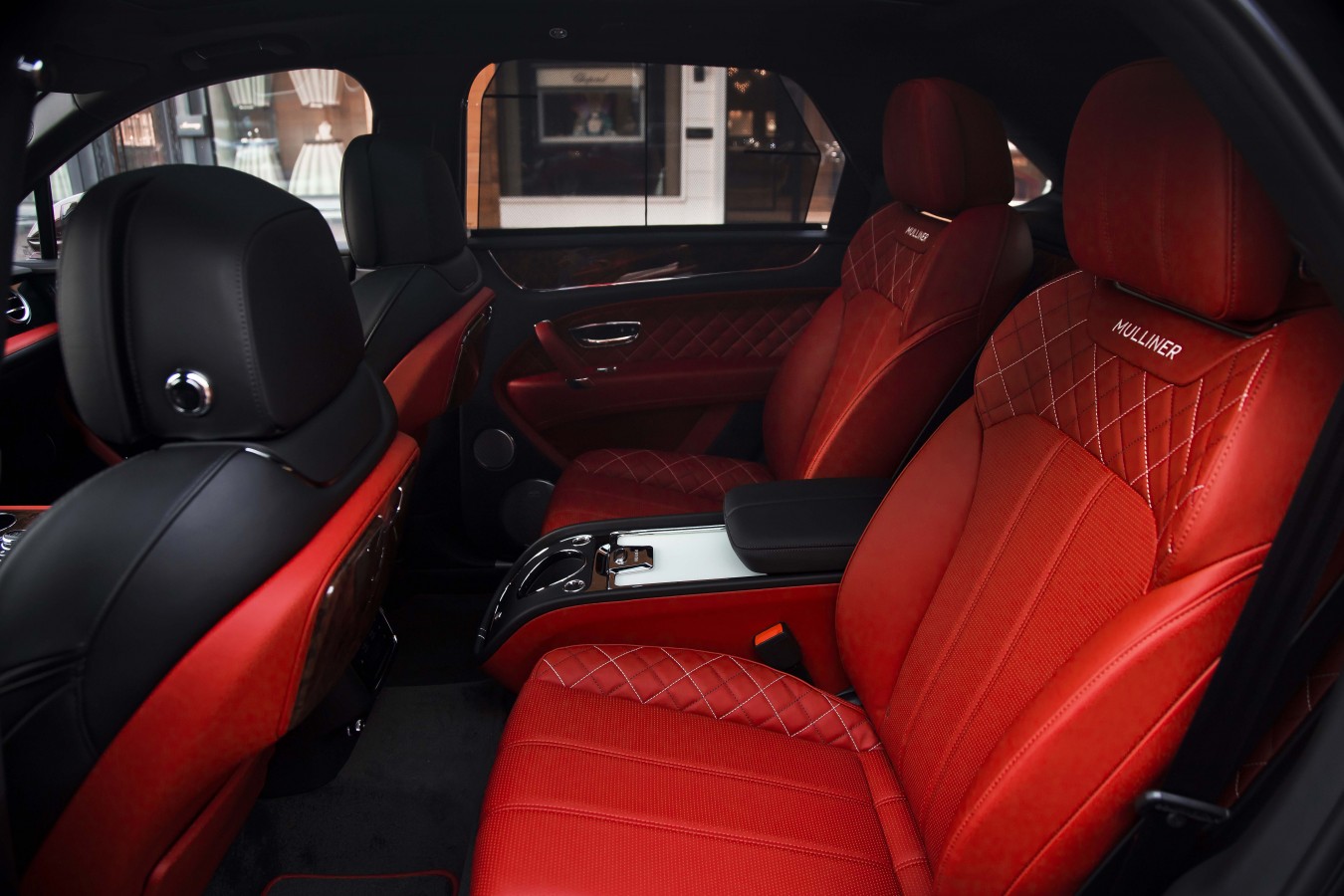 BENTLEY MULLINER COLLECTION - изображение IMG_1174-1 на luxuryselection.ru!