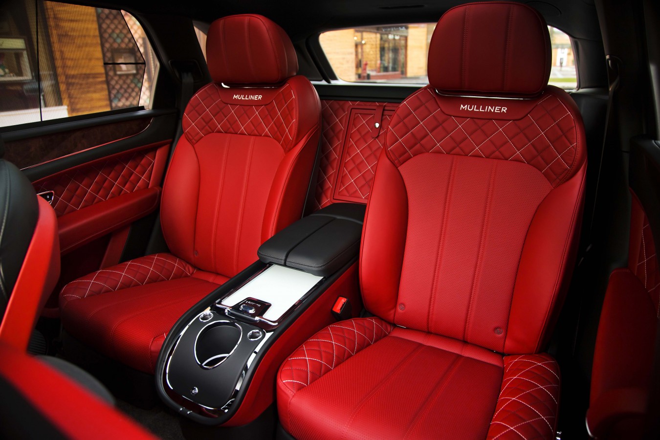 BENTLEY MULLINER COLLECTION - изображение IMG_1176-1 на luxuryselection.ru!