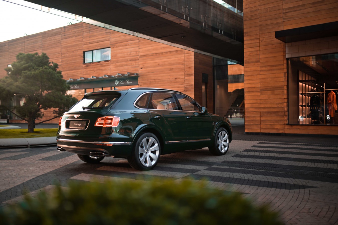 ВАШЕ ПРЕИМУЩЕСТВО НА BENTLEY BENTAYGA - изображение IMG_3258_s на luxuryselection.ru!