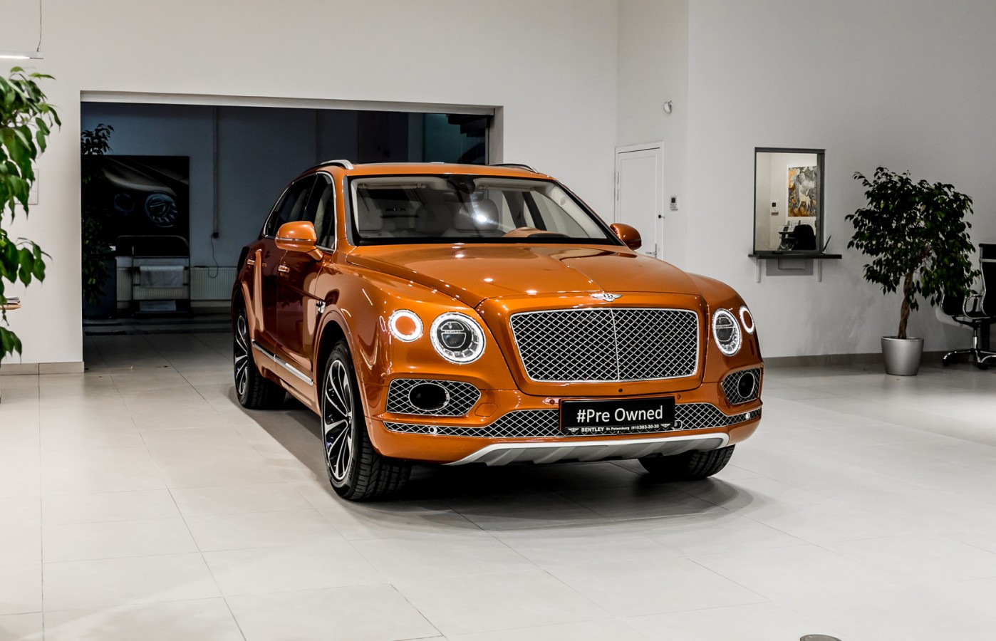 Линейка автомобилей с пробегом в Bentley Cанкт-Петербург - изображение IMG_4291 на luxuryselection.ru!