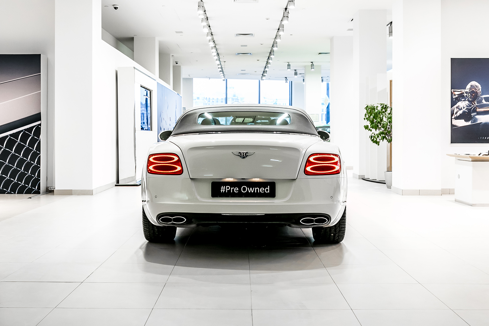 Линейка автомобилей с пробегом в Bentley Cанкт-Петербург - изображение IMG_4420 на luxuryselection.ru!