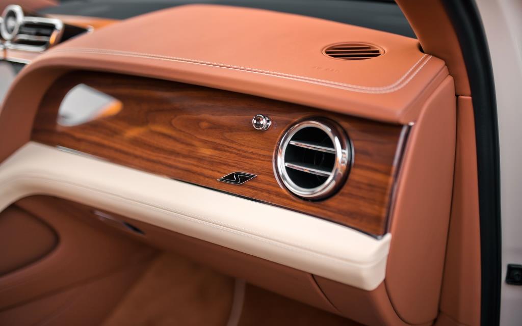 Есть повод подарить Bentley! - изображение IMG_7299 на luxuryselection.ru!