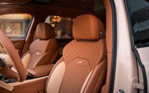 BENTLEY BENTAYGA S V8 MAGNOLIA - изображение IMG_7312-300x188 на luxuryselection.ru!