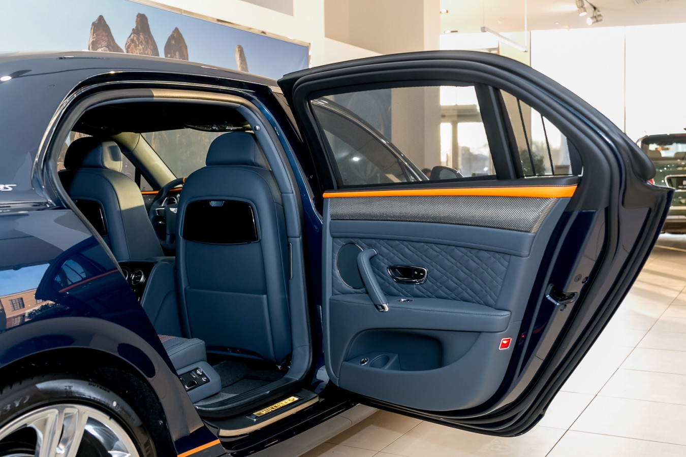 СОЗДАНО ВРУЧНУЮ В ВЕЛИКОБРИТАНИИ, ВЫБРАНО С ЛЮБОВЬЮ В РОССИИ - изображение IMG_8628 на luxuryselection.ru!