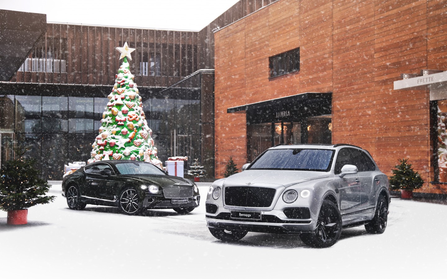 «BENTLEY МОСКВА» ПОЗДРАВЛЯЕТ ВАС С ПРАЗДНИКАМИ! - изображение IMG_9691-22 на luxuryselection.ru!