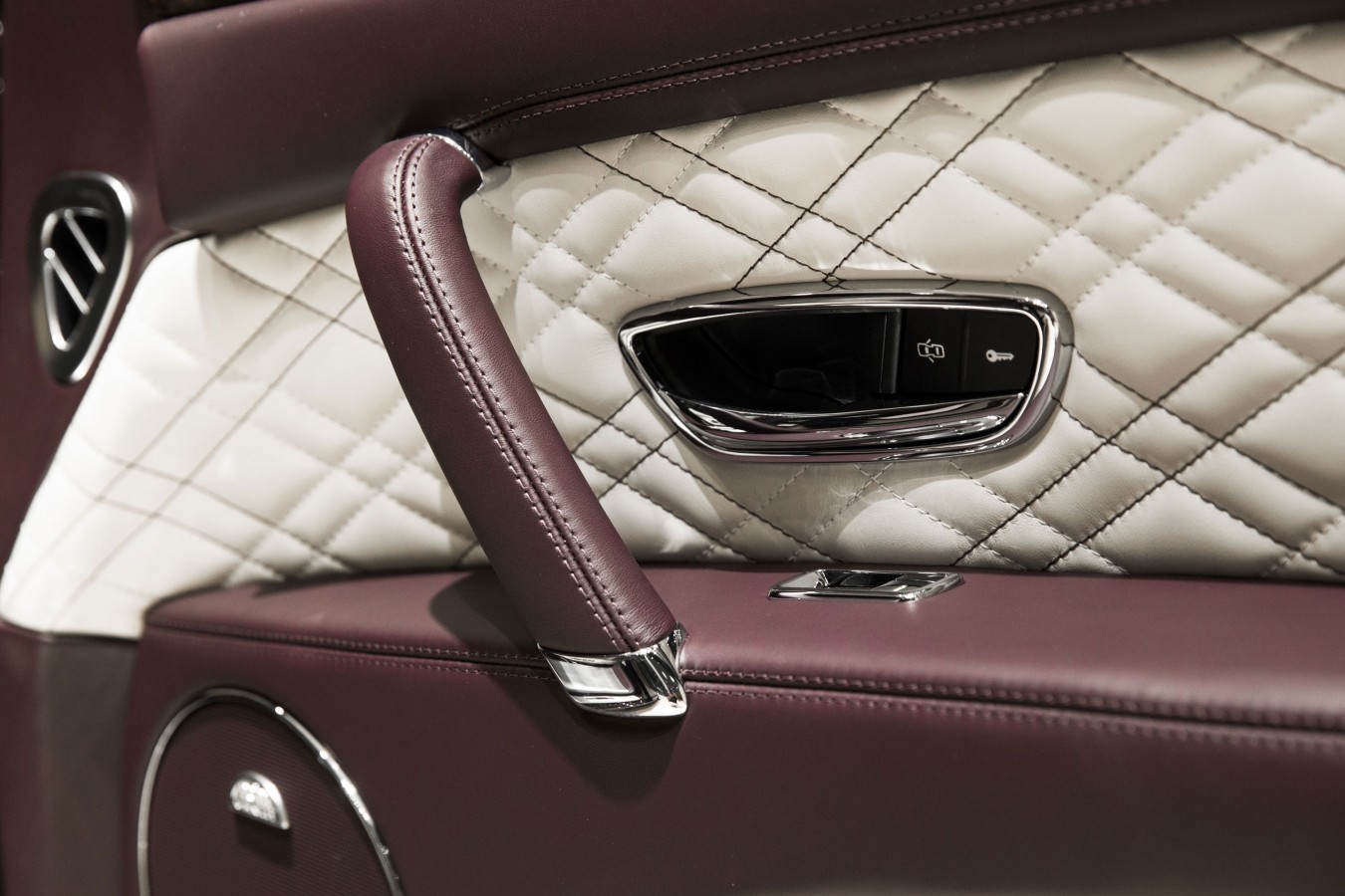 СОЗДАНО ВРУЧНУЮ В ВЕЛИКОБРИТАНИИ, ВЫБРАНО С ЛЮБОВЬЮ В РОССИИ - изображение NICK96691 на luxuryselection.ru!