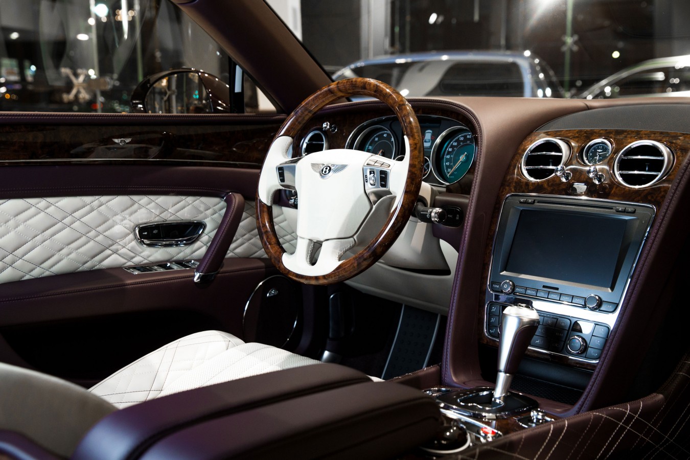 СОЗДАНО ВРУЧНУЮ В ВЕЛИКОБРИТАНИИ, ВЫБРАНО С ЛЮБОВЬЮ В РОССИИ - изображение NICK97631 на luxuryselection.ru!