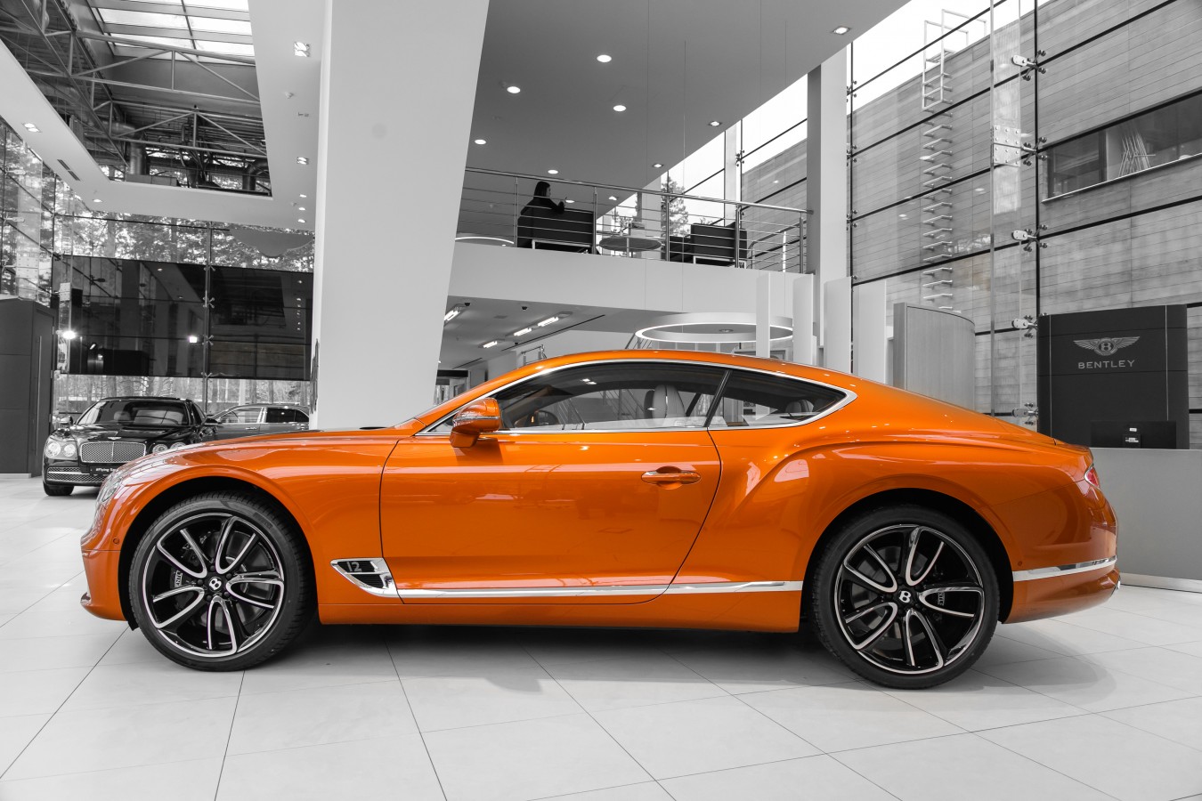 LADY`S COLLECTION SPB - изображение New-Continental-GT-2_001 на luxuryselection.ru!