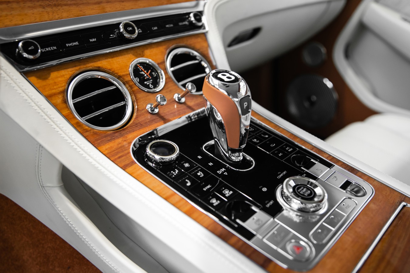 LADY`S COLLECTION SPB - изображение New-Continental-GT-2_010 на luxuryselection.ru!