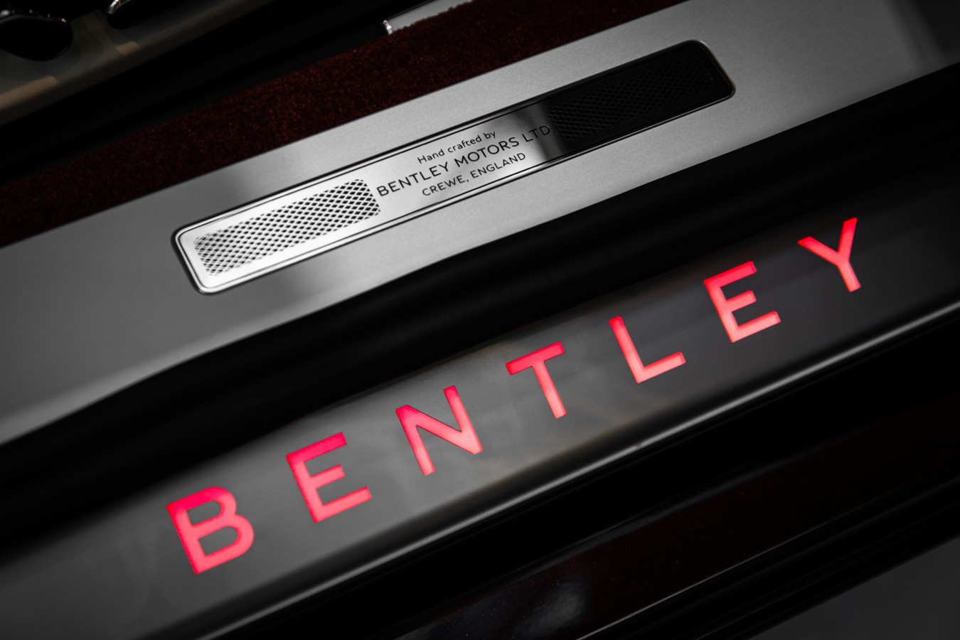 LADY`S COLLECTION SPB - изображение New-Continental-GT_010 на luxuryselection.ru!