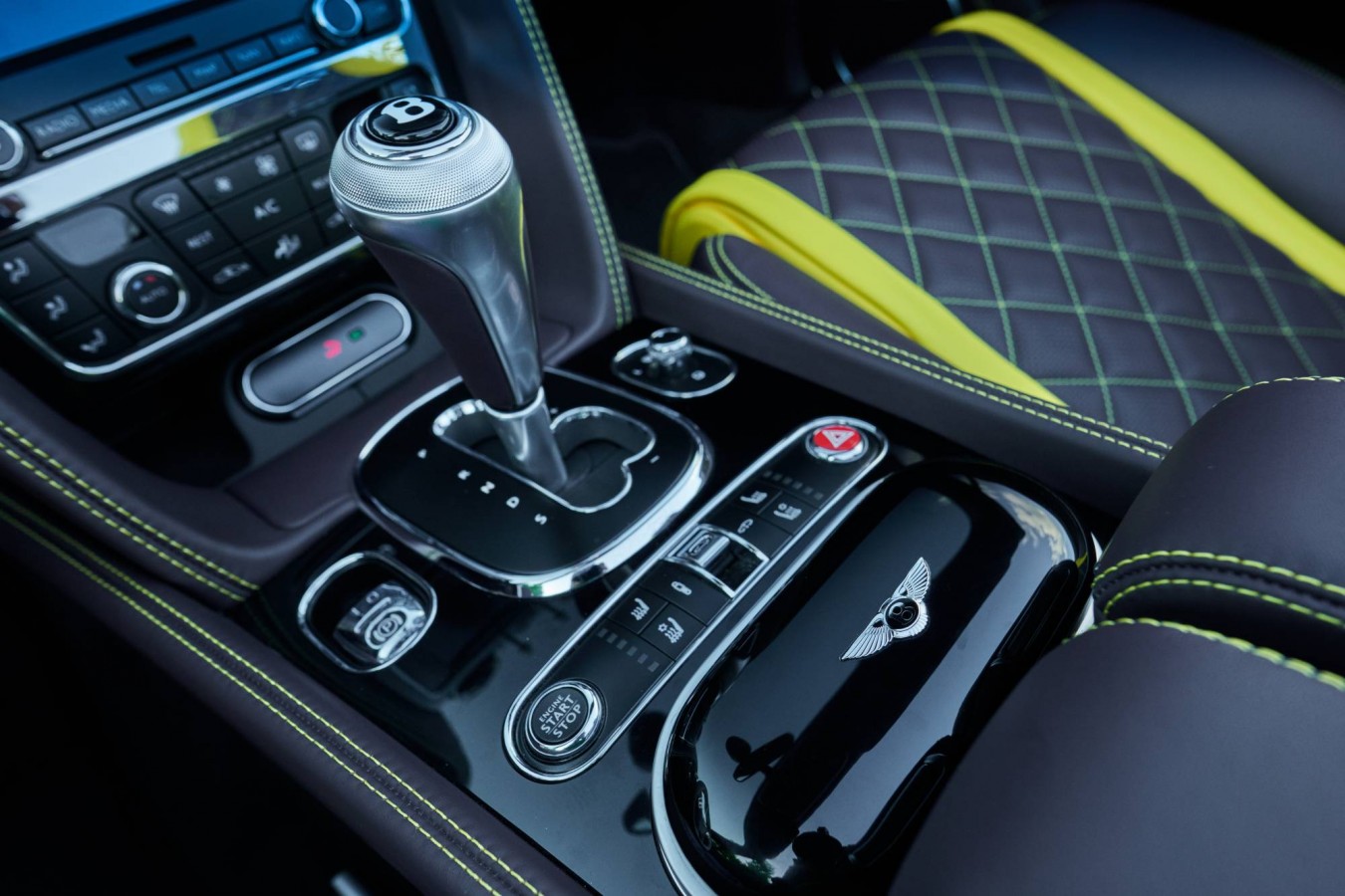 LADY`S COLLECTION SPB - изображение STO_52061 на luxuryselection.ru!