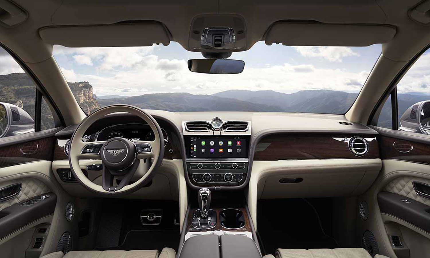 ВСТРЕЧАЙТЕ НОВЫЙ BENTLEY BENTAYGA - изображение slider-4-1 на luxuryselection.ru!