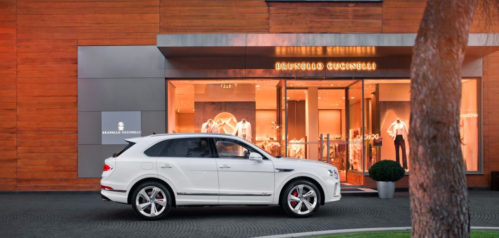 BENTLEY BENTAYGA V8 AZURE SNOW QUARTZ - изображение Рисунок3-10-1024x488 на luxuryselection.ru!