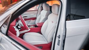 BENTLEY BENTAYGA V8 AZURE SNOW QUARTZ - изображение Рисунок7-4-300x170 на luxuryselection.ru!